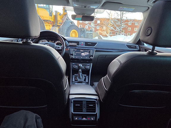 Skoda Superb 5 of 5