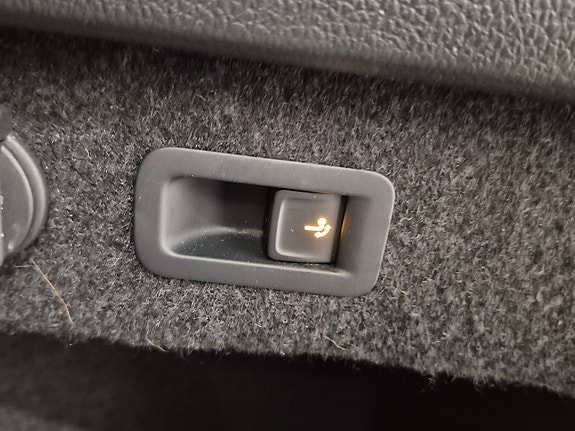 Volkswagen Passat 10 of 11