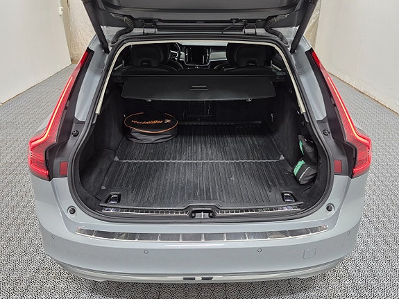 Volvo V90 12 of 12