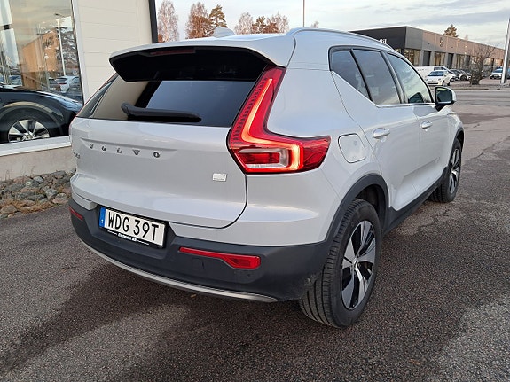 Volvo XC40 5 of 5