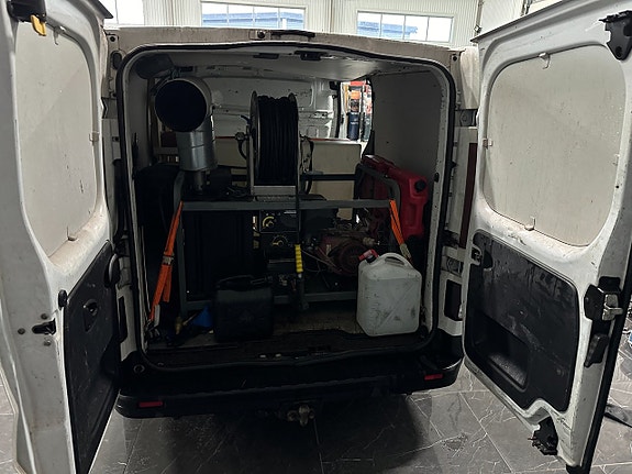 Renault Trafic 11 of 12