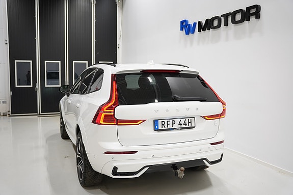 Volvo XC60 4 of 5