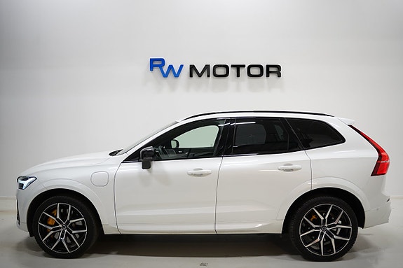 Volvo XC60 3 of 5