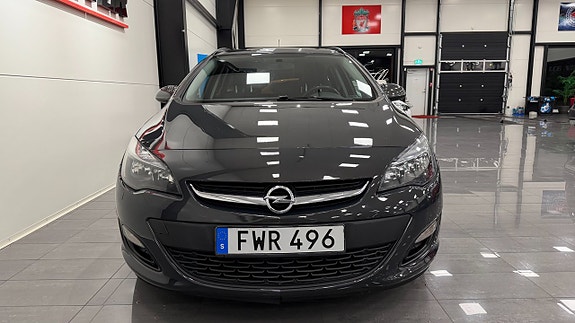 Opel Astra 2 of 5