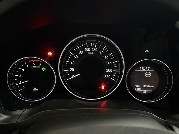Honda HR-V 11 of 21