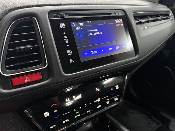 Honda HR-V 9 of 21