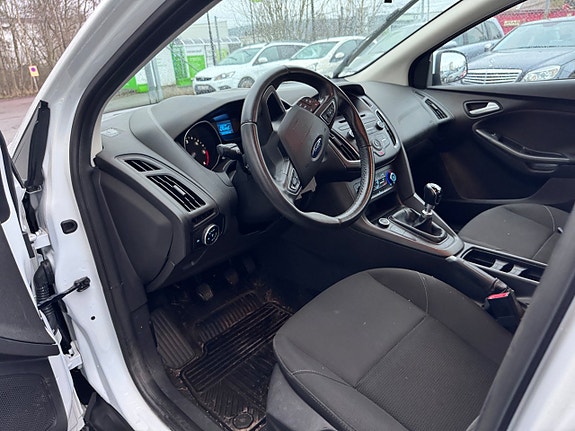 Ford Focus 15 of 20