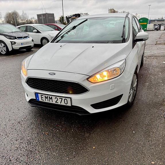Ford Focus 4 of 5