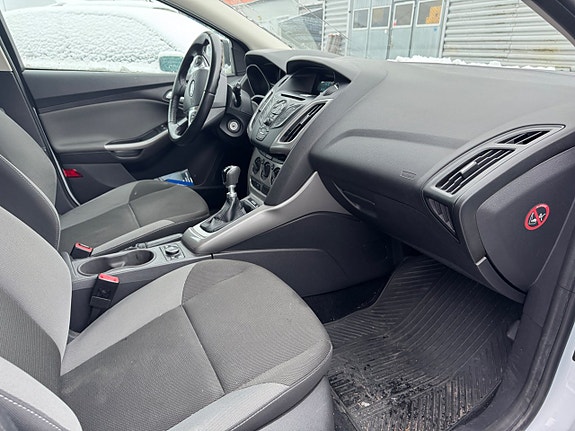 Ford Focus 13 of 20