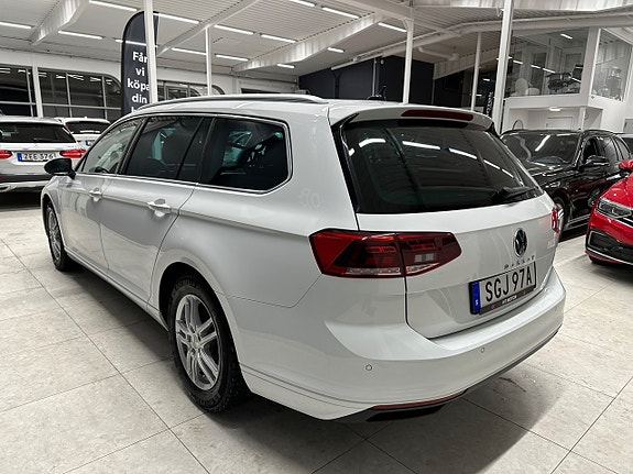 Volkswagen Passat 5 of 5