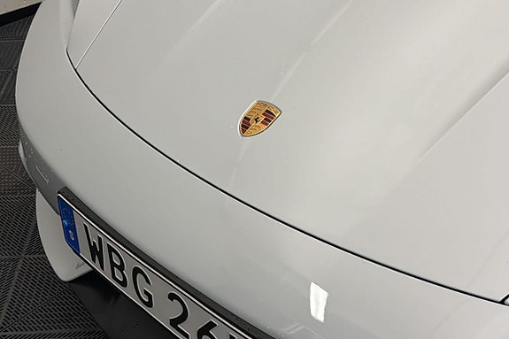 Porsche Taycan 4S 6 of 30