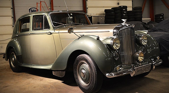 Bentley Mark VI 2 of 5