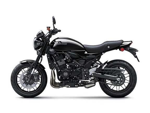 Kawasaki Z900 RS Black Ball Edition 3 of 8