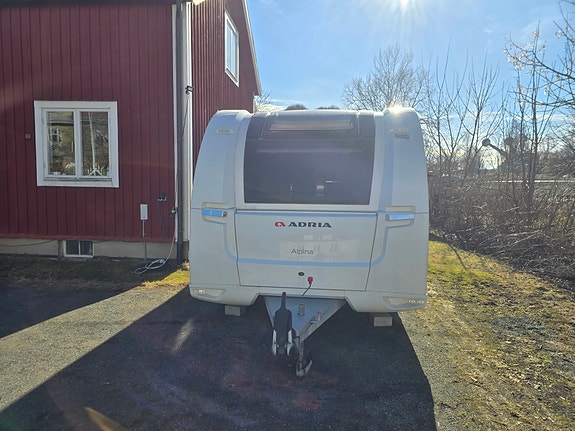 Adria Alpina 663UK 3 of 5