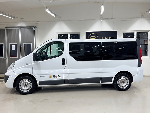 Renault Trafic 3 of 5