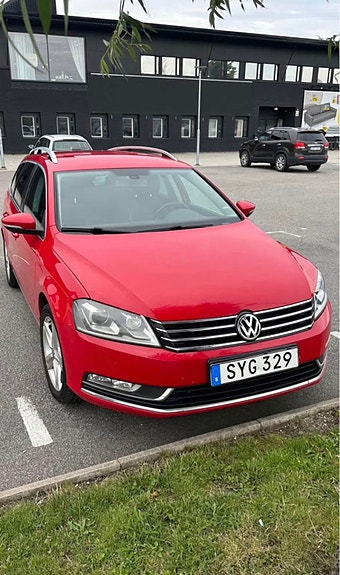 Volkswagen Passat 2 of 7