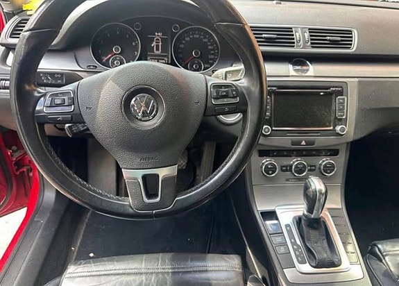Volkswagen Passat 6 of 7
