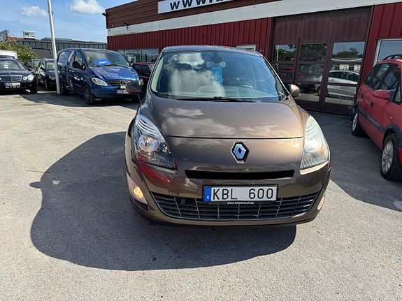 Renault Grand Scenic III 3 of 5