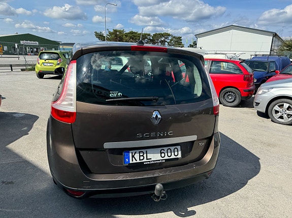 Renault Grand Scenic III 12 of 24