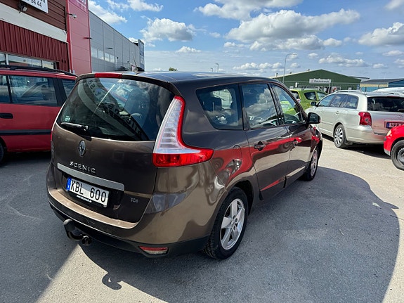 Renault Grand Scenic III 8 of 24