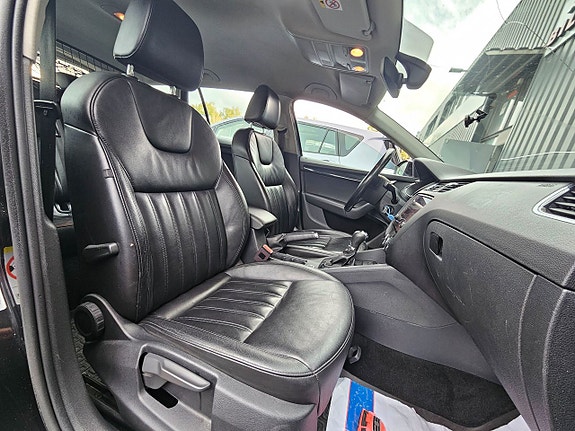 Skoda Octavia 7 of 14