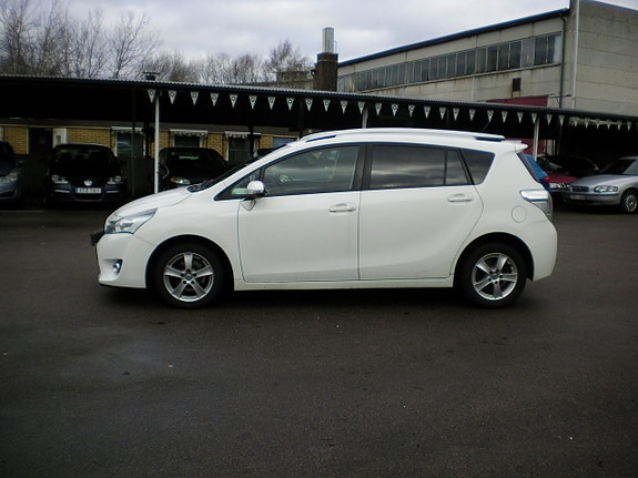 Toyota Verso 4 of 5