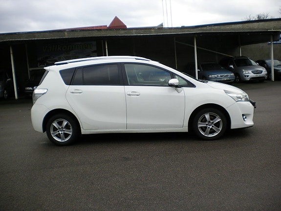 Toyota Verso 5 of 5