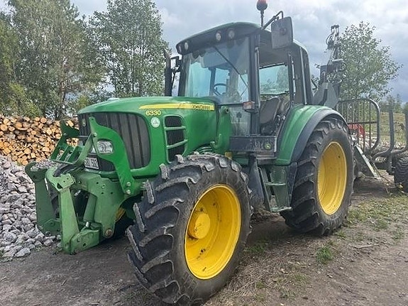 John Deere 6330 PQ+ TRAKTOR FR.LYFT