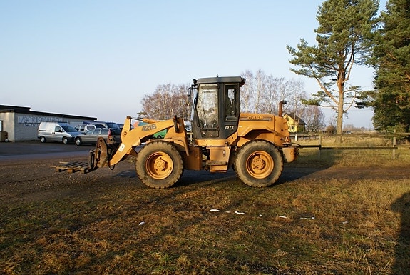 Volvo CASE 3 of 10