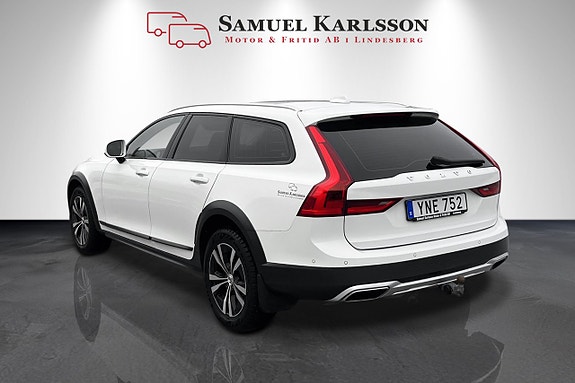 Volvo V90 Cross Country 5 of 5