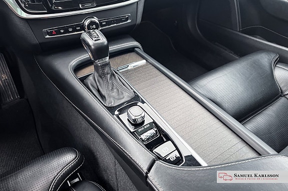 Volvo V90 Cross Country 14 of 20