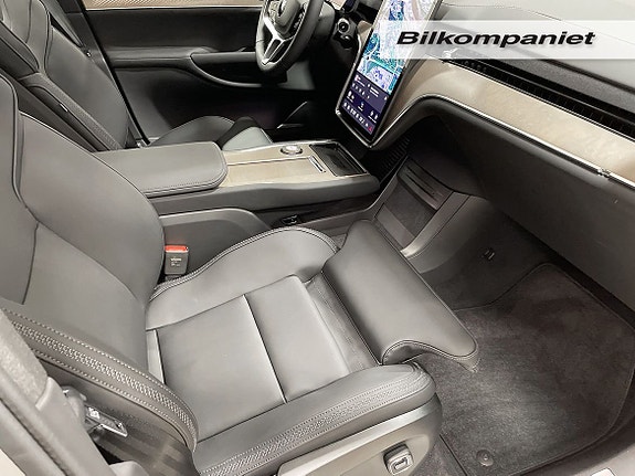 Volvo EX90 14 of 20
