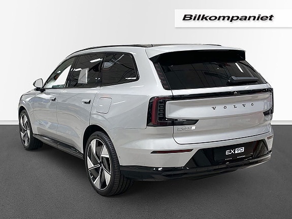Volvo EX90 4 of 5