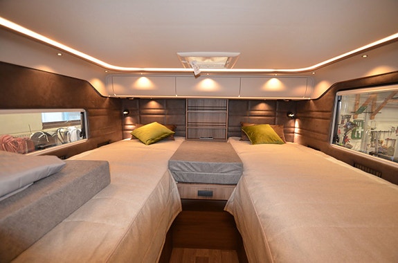 Kabe Travel Master Royal X 810 LGB 12 of 16
