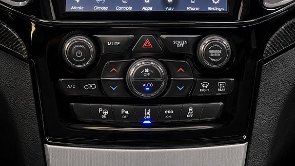 Jeep Grand Cherokee 25 of 27