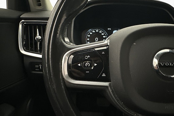 Volvo S90 12 of 30