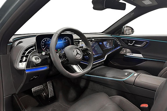Mercedes-Benz E300 e 6 of 14