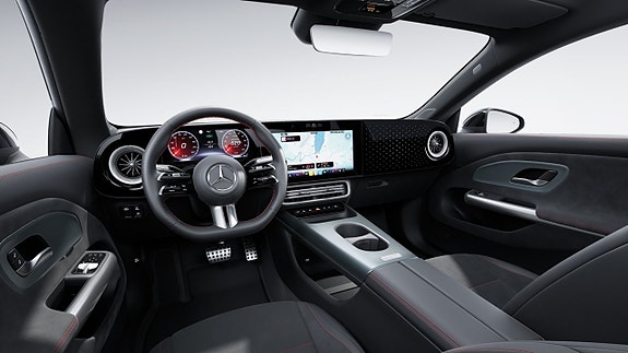 Mercedes-Benz CLA250+ 3 of 5