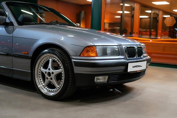 BMW 328 2 of 22