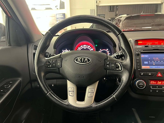 Kia Ceed 10 of 16