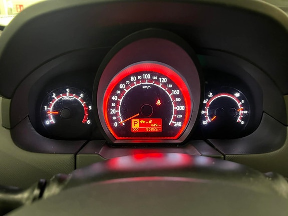 Kia Ceed 14 of 16