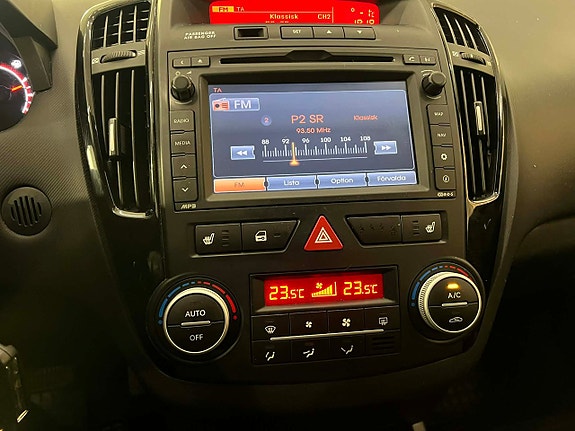 Kia Ceed 11 of 16