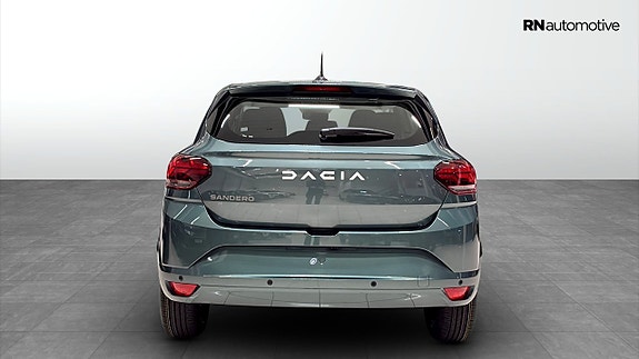 Dacia Sandero 4 of 5