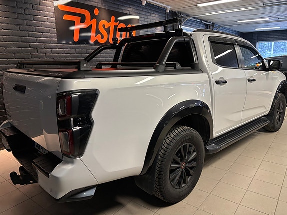 Isuzu D-max 4 of 5