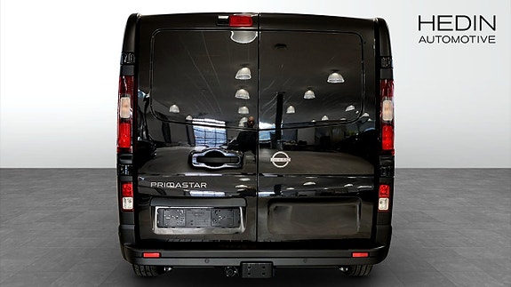 Nissan Primastar 7 of 12