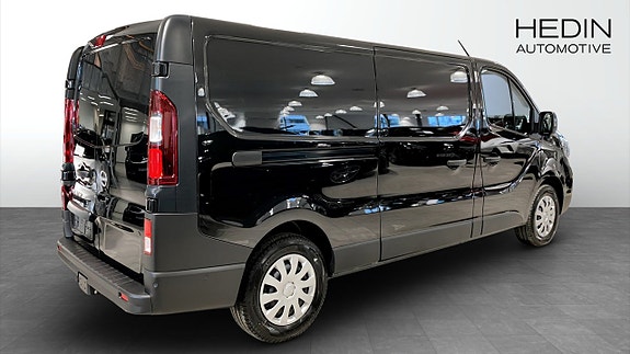 Nissan Primastar 2 of 12