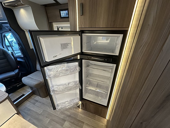 Kabe TM Royal X 810 LQB 14 of 21