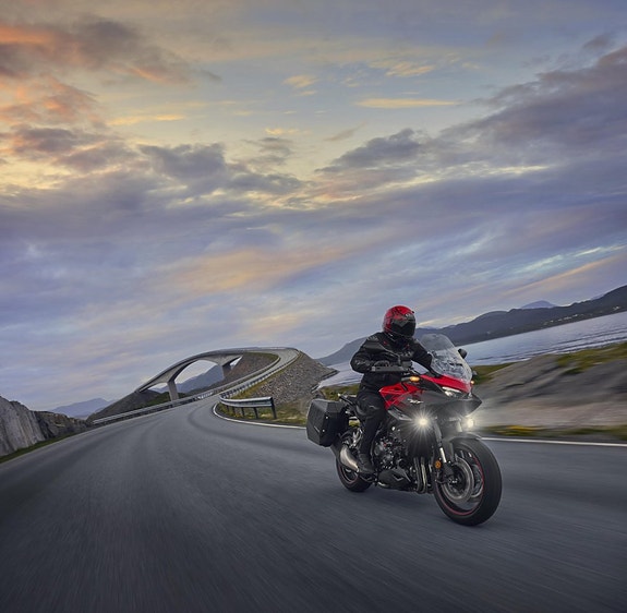 Honda CB 1000 GT - 2026 9 of 13