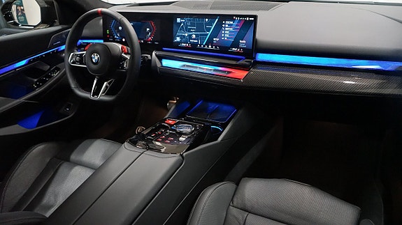 BMW M5 21 of 27