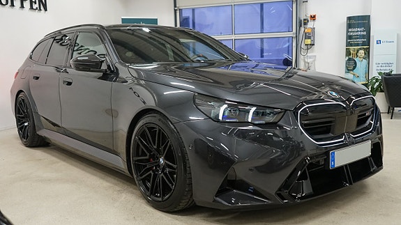 BMW M5 10 of 27